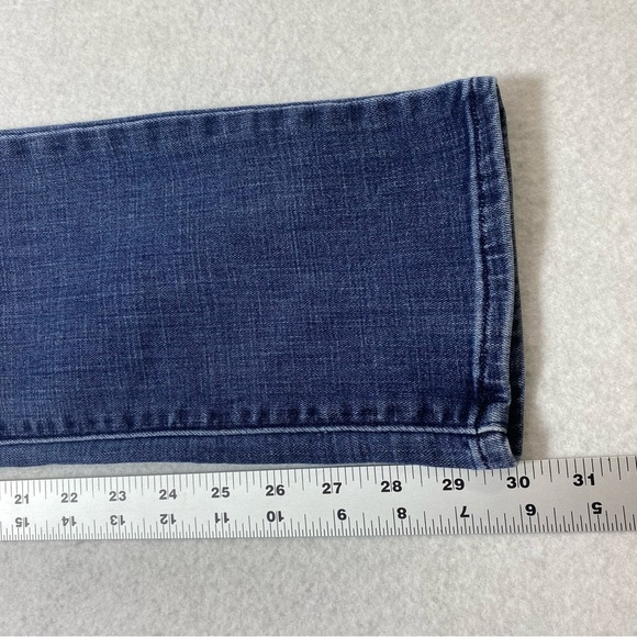 Levi's Jeans Women's W28 Blue Mid Rise Skinny Leg Flower Embroidery Casual Denim - Picture 16 of 16